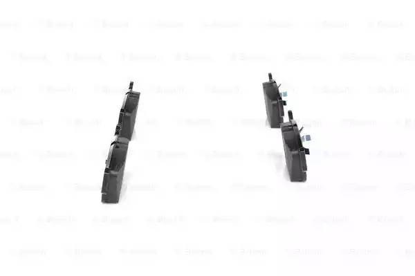 Колодки тормозные BMW 3 (E46) передние (4шт.) BOSCH 0 986 424 767 BOSCH