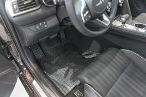HYUNDAI SOLARIS (2010>)/KIA RIO (2011>) резиновые 83112 SEINTEX