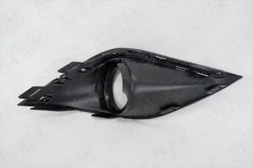Окантовка противотуманной фары левая Mitsubishi Outlander 3 2015-2019 OEM1440L OEMPARTS