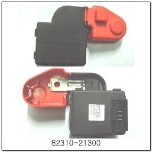 БЛОК ПРЕДОХРАНИТЕЛЕЙ АККУМУЛЯТОРА SSANGYONG 8231021300 SSANG YONG