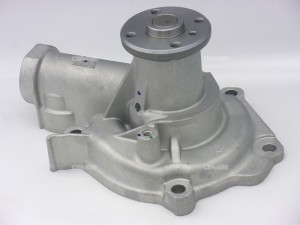 Насос водяной MITSUBISHI Galant (88-92),L200 (96-07) GMB GWM80A GMB