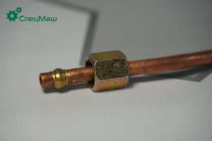 Трубка МАЗ компрессора подвода масла (L=230,аналог 6422-3509262) СПЕЦМАШ 5336303509262 SPETSMASH