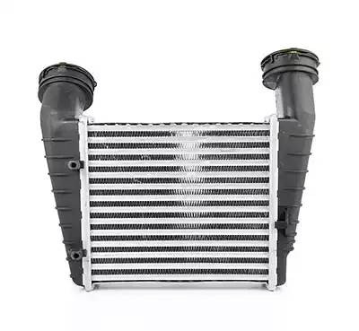 Интеркулер VW Passat (00-) BSG BSG 90-535-003 BSG