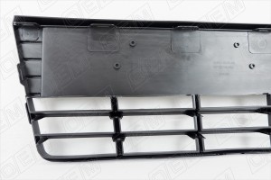 Решетка в бампер нижняя Ford Focus 3 2011-2015, текстурная OEM3683 OEMPARTS