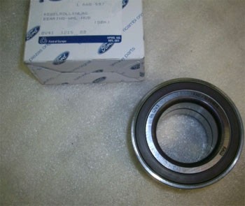 Подшипник ступицы передней / FORD C-Max,Focus-III, 1668557 1 668 557 FORD