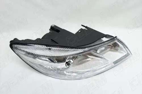 Фара правая Skoda Octavia 2 A5 2008-2013, галоген OEM0007FR OEMPARTS