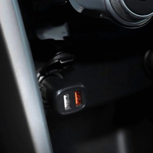 Адаптер автомобильный 2хUSB QC 3.0 + 2.1А 12/24В (AEAK015) AEAK015 AIRLINE