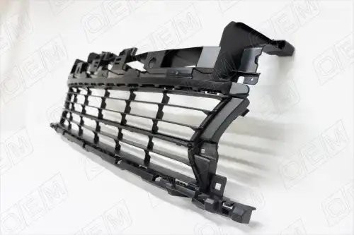 Решетка в бампер нижняя Renault Logan 2 2014-2018 OEM3684 OEMPARTS