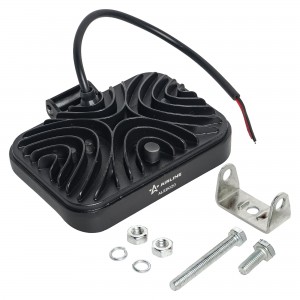 Фара светодиодная "AIRLINE" 135х95х38 мм 33W 12/24V (33 LED рассеяный свет, прям ALED020 AIRLINE