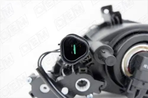 Фара противотуманная левая Kia Cerato 3 2016-2018 OEM0067PTFPL OEMPARTS