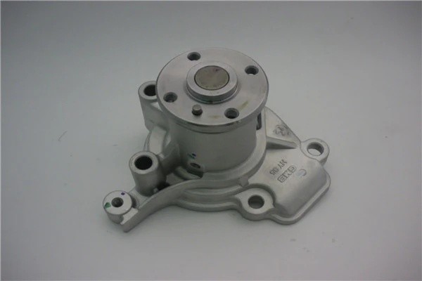 Насос водяной HYUNDAI Elantra (96-) (1.6/1.8/2.0) GMB GWHY35A GMB