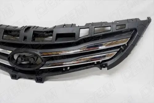Решетка радиатора Hyundai Solaris 1 2014-2017 OEM3003 OEMPARTS