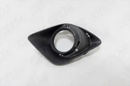 Окантовка противотуманной фары правая, Mitsubishi, Outlander, 3 (2012-нв) OEM1448R OEMPARTS