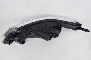 Фара правая Kia Rio 3 QB 2015-2017 OEM0016FR OEMPARTS