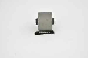 Сайлентблок дифференциала MITSUBISHI L400 SPACE GEAR PD4W/PD5W 1994-2001 MAB-095 MAB-095 FEBEST