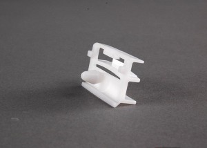 Скоба BMW 3 (05-10) крепления накладки порога OE 51718184574 BMW