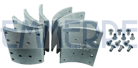 Накладки тормозные 19495 2-рем с заклёпками AC212620 EMMERRE