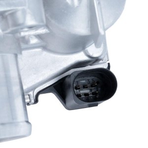 Заслонка NISSAN X-Trail (07-14) дроссельная BOSCH 0 281 002 681 BOSCH