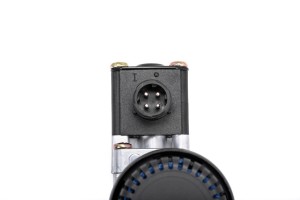 RENAULT MAGNUM/ MB ACTROS Электромагнитный клапан, ECAS с разъемом Байонет T03684001 TOPCOVER