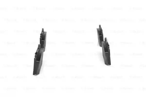 Колодки тормозные MERCEDES 320-500 передние (4шт.) BOSCH 0 986 424 705 BOSCH