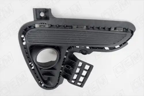 Окантовка противотуманной фары правая Kia Rio 4 FB седан, 2017-2020 OEM1383R OEMPARTS
