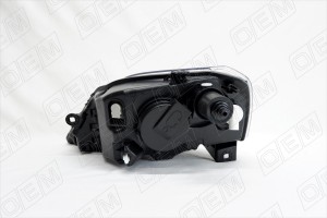 Фара правая Renault Logan 1 2009-2014, повторитель ближе к крылу OEM0116FR OEMPARTS