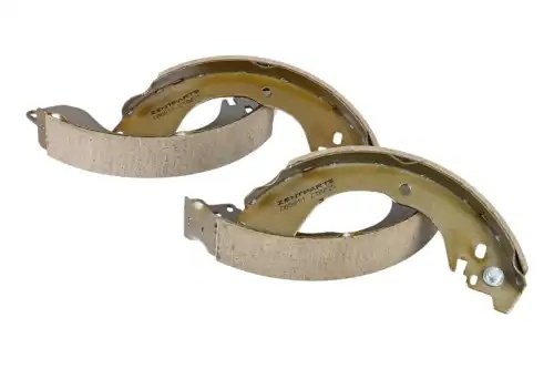 колодки тормозные барабанные! Nissan March/Note/Tiida 1.0-1.4 05> Z06911 ZENTPARTS