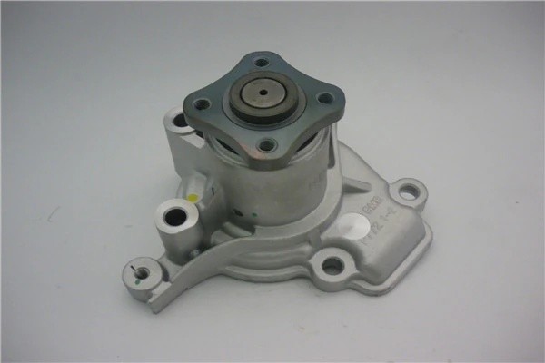 Насос водяной HYUNDAI Elantra (06-),i30,Tucson (04-),Matrix KIA Sportage,Cerato  GWHY42A GMB