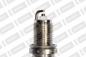Свеча зажигания Q16R-U Q16RU DENSO