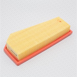Фильтр воздушный MERCEDES W204/W212 08- LF0251 LF0251 GREEN FILTER