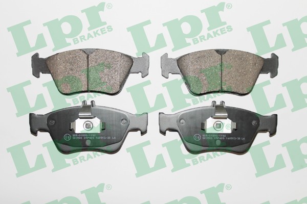 Комплект тормозных колодок 05P409 05P409 LPR