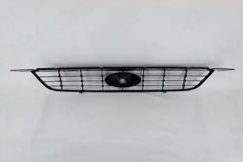 Решетка радиатора Ford Focus 2 2008-2011 OEM3073 OEMPARTS
