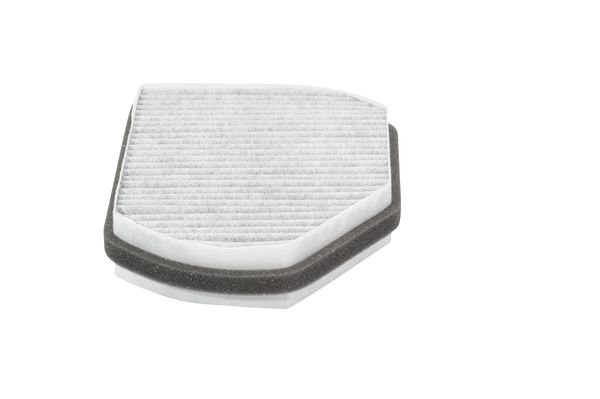 Фильтр воздушный салона MERCEDES C (W202,W210) угольный BOSCH 1 987 432 301 BOSCH