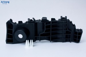 Кронштейн бампера переднего правый ARIRANG ARG270095R ARIRANG