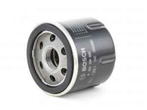 Фильтр масляный RENAULT Sandero (08-),Clio 2,3 (98-) BOSCH 0 451 104 025 BOSCH