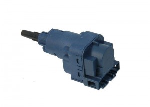 датчик стоп-сигнала!\ Audi A4/A6, Seat Toledo, Skoda, VW 1.0-6.0/1.4-5.0TDi 95> 6Q0 927 189 VAG