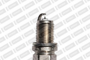 Свеча зажигания DENSO IK22 DENSO
