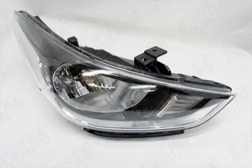 Фара правая Hyundai Solaris 2 2017-2020, галоген OEM0078FR OEMPARTS