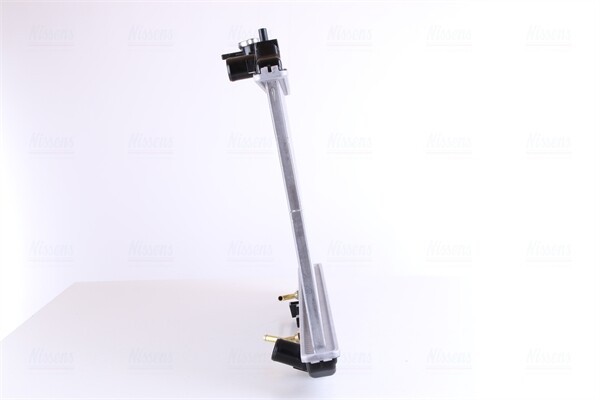 радиатор системы охлаждения! АКПП\ Honda CR-V 2.0 16V 97> 681021 NISSENS