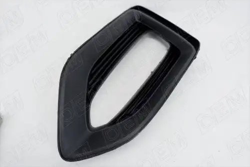 Окантовка противотуманной фары правая Hyundai Solaris 2 2017-2020, ДХО OEM1382R OEMPARTS