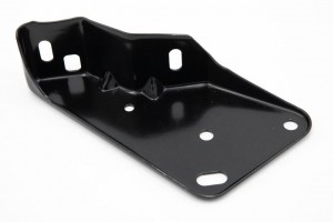 КРОНШТЕЙН БАМПЕРА 500333818 IVECO