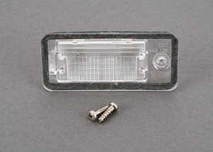 Фонарь освещения знака номерного AUDI A3,A4 (05-) правый OE 8E0 943 022 B VAG