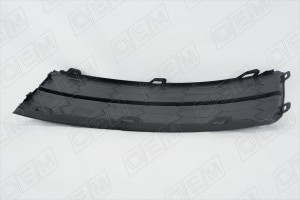 Заглушка противотуманной фары правая Skoda Rapid  2012-2017 OEM1479R OEMPARTS