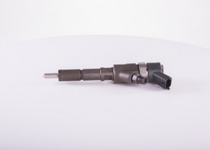 Форсунка дизельная 0445110076 BOSCH