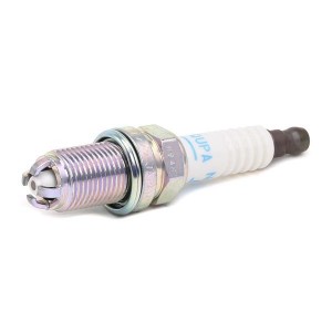 Свеча зажигания OPEL Astra J (-09),Vectra C (-08),Omega B (-03) NGK 3566 NGK