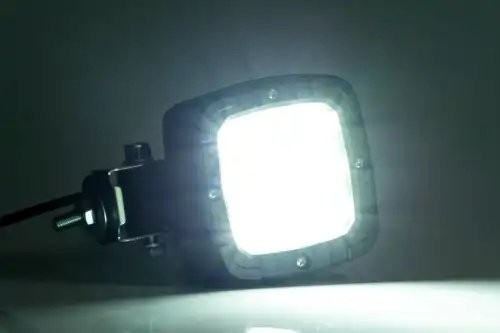 фонарь рабочего освещения! LED, мин. мощ. 1800лм, 9 диодов, на шарнирном держате FT036LED FRISTOM