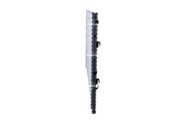 Радиатор двигателя (Al) RENAULT Megane 15- 550216 550216 NRF
