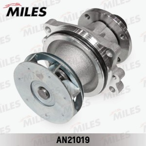 Насос водяной BMW E36/E46/E34/E39/E38/E60/E65/E83 2.0-3.0 R6 24V 89 (DOLZ B214)  AN21019 MILES