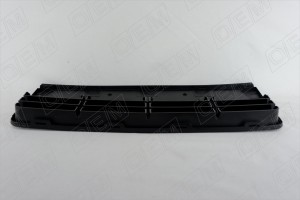 Решетка в бампер нижняя Ford Focus 3 2011-2015, черная глянцевая OEM3682 OEMPARTS