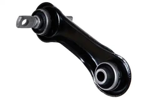 Рычаг задней подвески передний левый Mitsubishi Lancer/Colt 92>/Carisma Z24467 ZENTPARTS